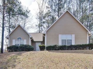2895 Silver Maple Ct, Rex, GA 30273