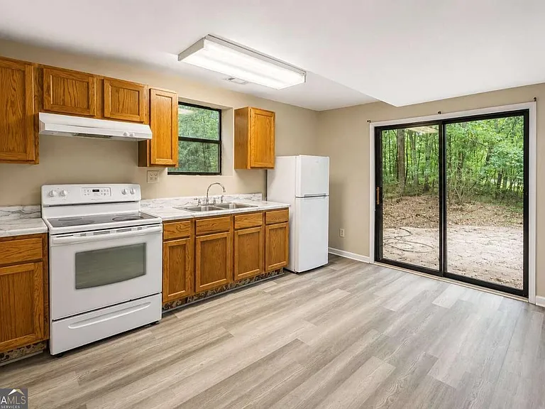 220 Winding Stream Trl — Photo 15