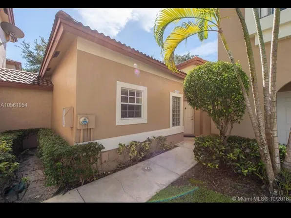 16143 Emerald Cove Rd, Weston, FL 33331