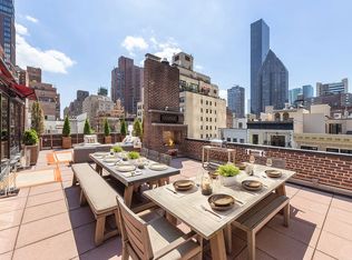 301 E 52nd St #PHC, New York, NY 10022