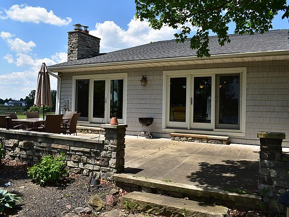3rd image of 1217 Township Road 1453