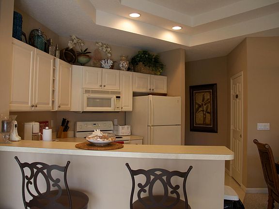 5th image of 8273 Mulligan Cir