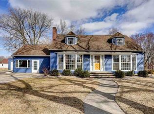 201 E Mary St, Black Creek, WI 54106