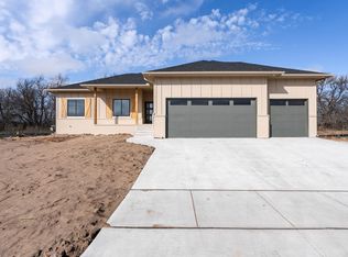 1277 S Crabtree Ln, Goddard, KS 67052