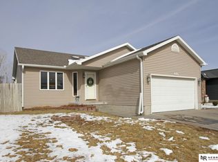 4140 W Huntington Ave, Lincoln, NE 68528