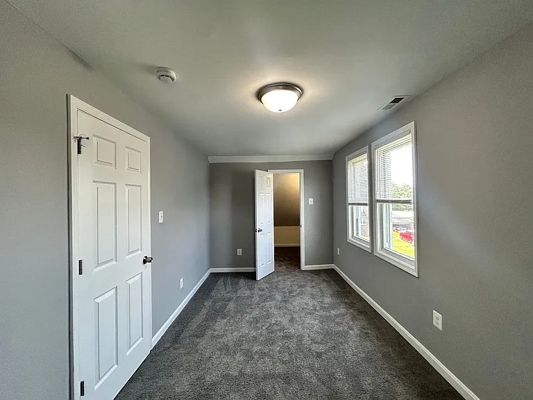 8022 Old Philadelphia Rd — Photo 6