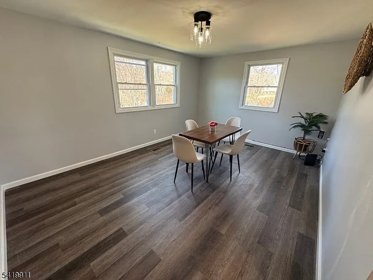 117 Weldon Rd — Photo 12