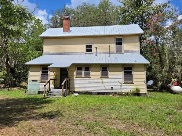 801 NE 1st St, Micanopy, FL 32667