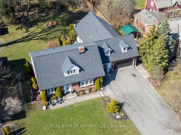 18 Concession St W, Clarington, ON L1C 1Y5