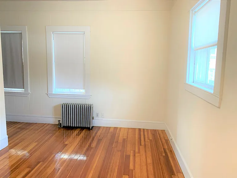 381 Harvard St #2 — Photo 7