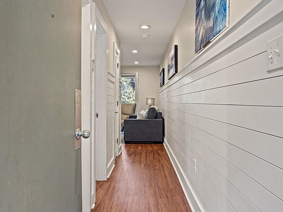 5th image of 1405 Shipwatch Rd