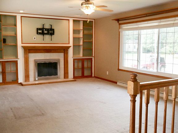 2nd image of 455 N 168th Ave
