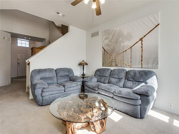4th image of 2449 Carolina Dr