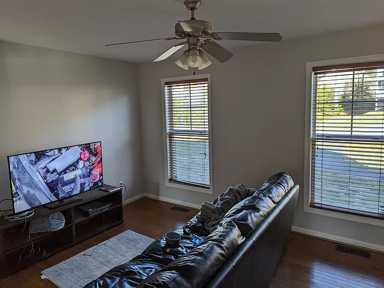 6382 Flintstone Dr — Photo 6