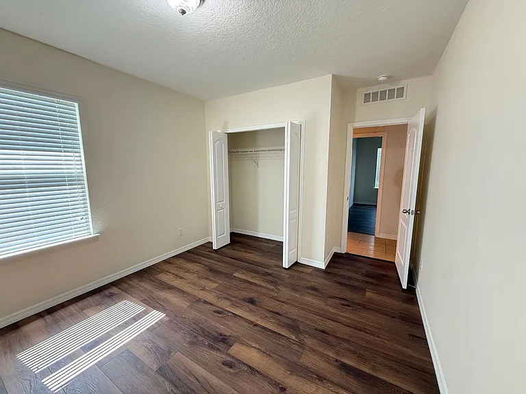 1220 Water Willow Dr — Photo 17