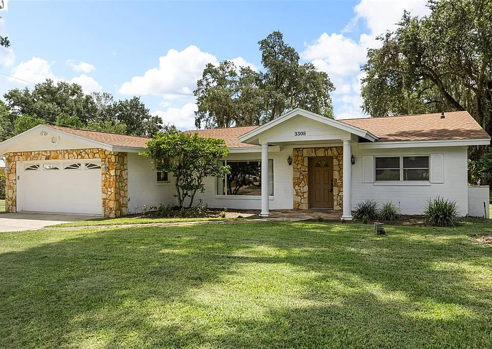 3308 Raeford Rd