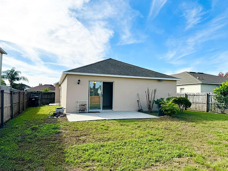 508 Pointe Allyson Way — Photo 18