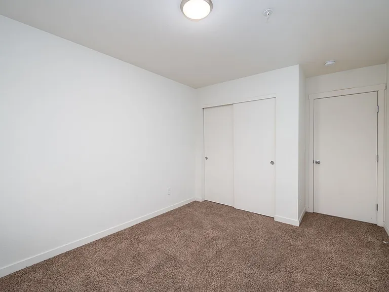 10730 NE Wygant St — Photo 10