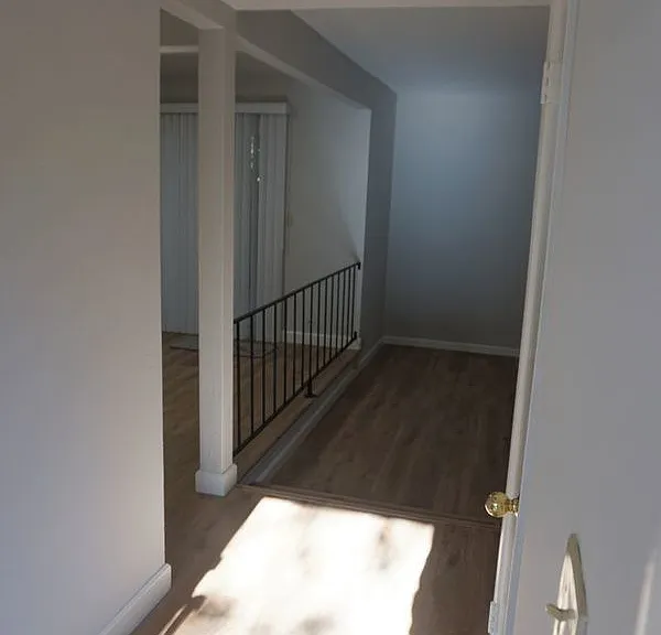 10333 Greenwood Ct #1 — Photo 2