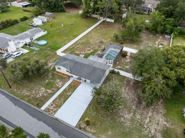 617 McCranie Rd, Lakeland, FL 33809
