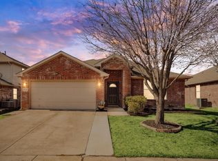 6737 Cedar View Trl, Watauga, TX 76137
