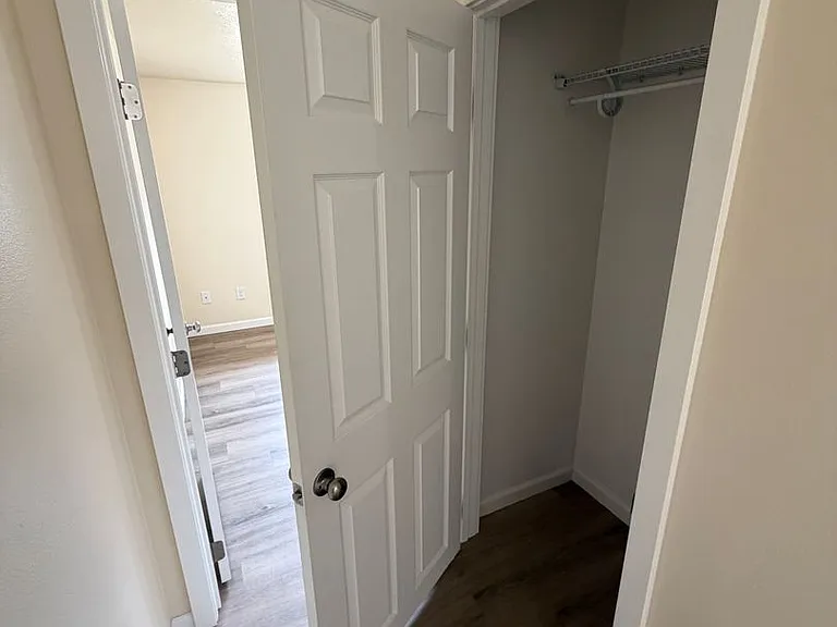 2215 Elm St SW — Photo 46