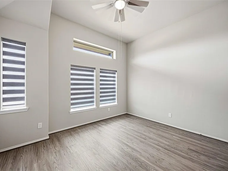 20427 Windcrest Colony Trl — Photo 8
