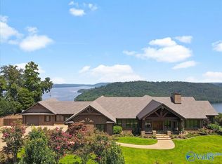 804 Gerald Bryant Rd, Guntersville, AL 35976