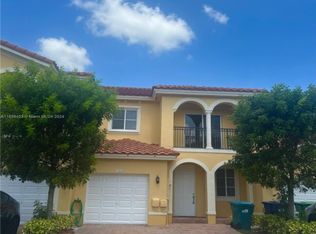 7055 SW 165th Ave, Miami, FL 33193