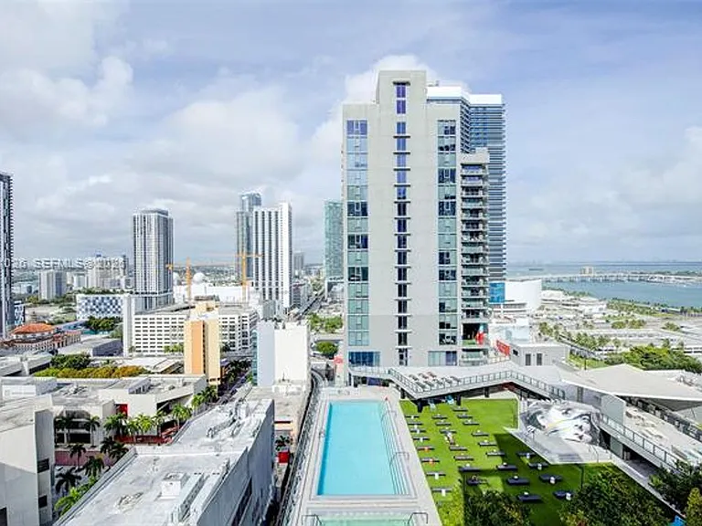 16400 Collins Ave #CU-1644 — Photo 24