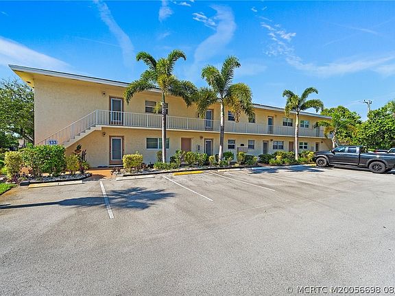 2nd image of 2950 SE Ocean Blvd APT 133-3