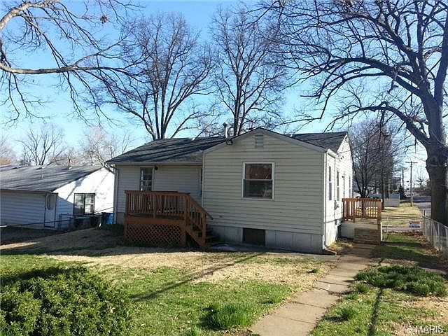 2nd image of 9549 Miriam Ave