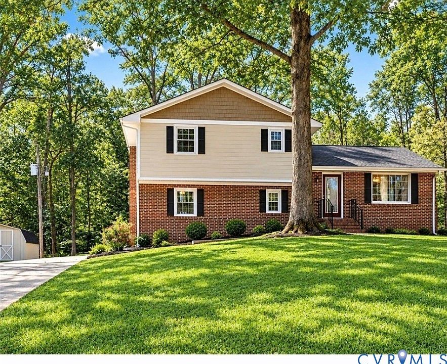 1st image of 16132 Rowlett Rd