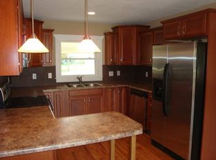 1724 S Berry Rd, Independence, MO 64057