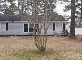 357 Hurdle Dr, Chesapeake, VA 23322