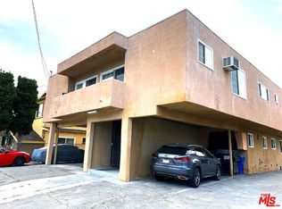 12325 Oxnard St #5, North Hollywood, CA 91606