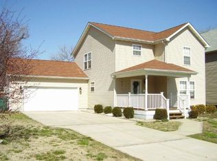 1665 3rd St, Madison, IL 62060