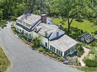 19 Lake Rd, Far Hills, NJ 07931