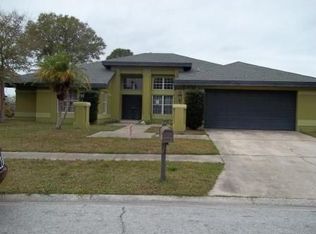 9988 Lake Seminole Dr W, Largo, FL 33773
