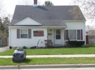 1713 Jackson St, Manitowoc, WI 54220