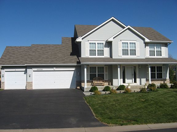 Great curb appeal and landscaping. A beautiful home in a desirable Farmington 