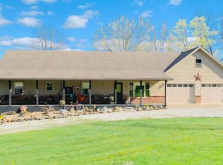 6235 E Lonnis Hill Rd, Madison, IN 47250