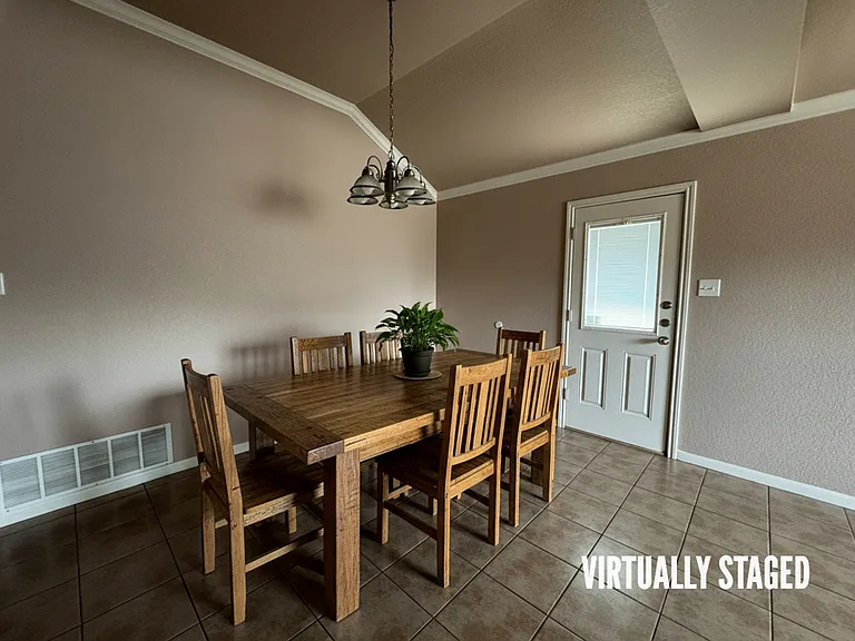 1205 Powder River Dr. — Photo 6