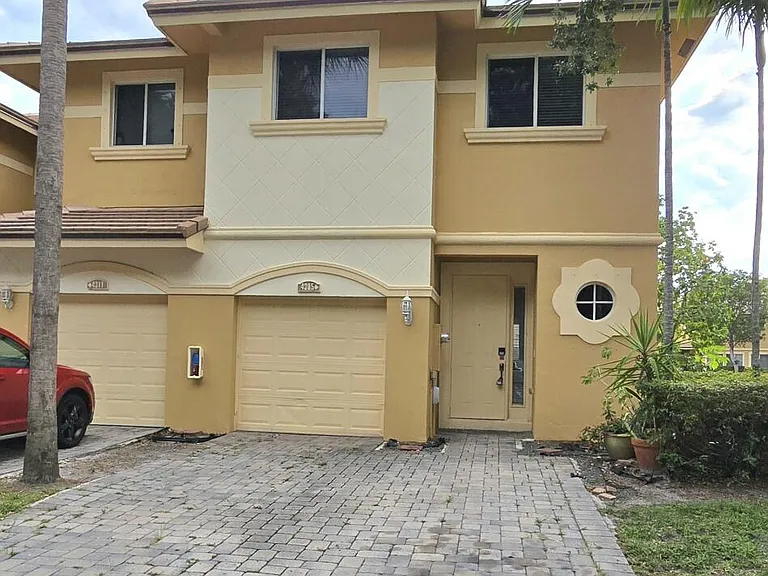 4305 Coventry Pointe Way — Photo 19