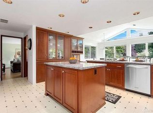 6444 129th Ave SE, Bellevue, WA 98006