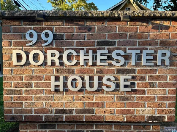 99 Teaneck Rd APT 217, Ridgefield Park, NJ 07660