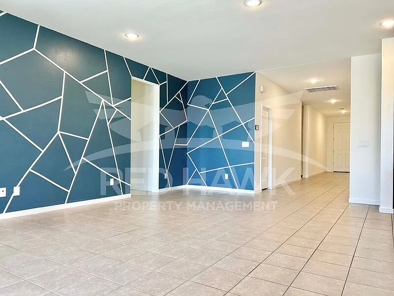 12641 W State Ct — Photo 4