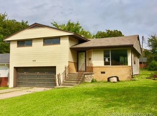 710 W 22nd St, Ada, OK 74820