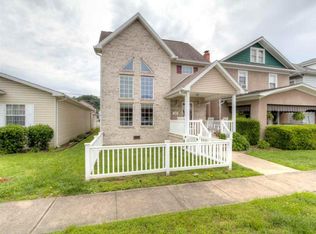 1816 Chestnut St, Kenova, WV 25530