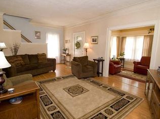 1218 E 3rd St, Mishawaka, IN 46544